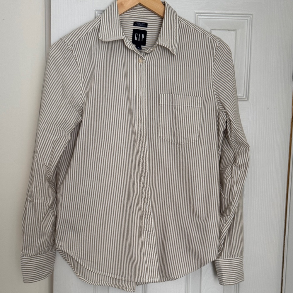 GAP Women’s Perfect Shirt

100%Cotton